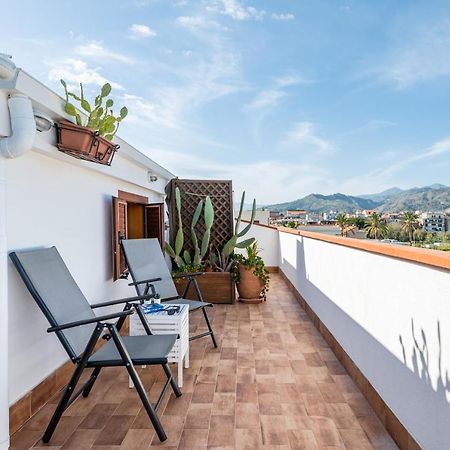 Ferienwohnung Naxos Charming Penthouse With Swimming Pool X6 Giardini-Naxos Exterior foto