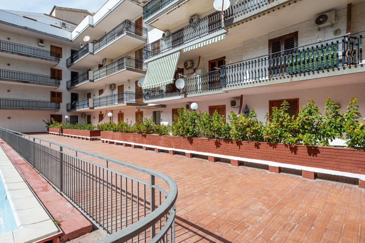 Ferienwohnung Naxos Charming Penthouse With Swimming Pool X6 Giardini-Naxos Exterior foto